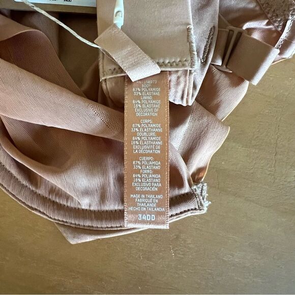 SKIMS No Show Molded Unlined Underwire Demi Bra NEW Nude OCHRE 34DD - Picture 6 of 6